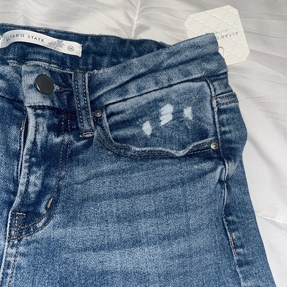 Altar’d State Women's Distressed Flare Jeans size 25 - Picture 4 of 12